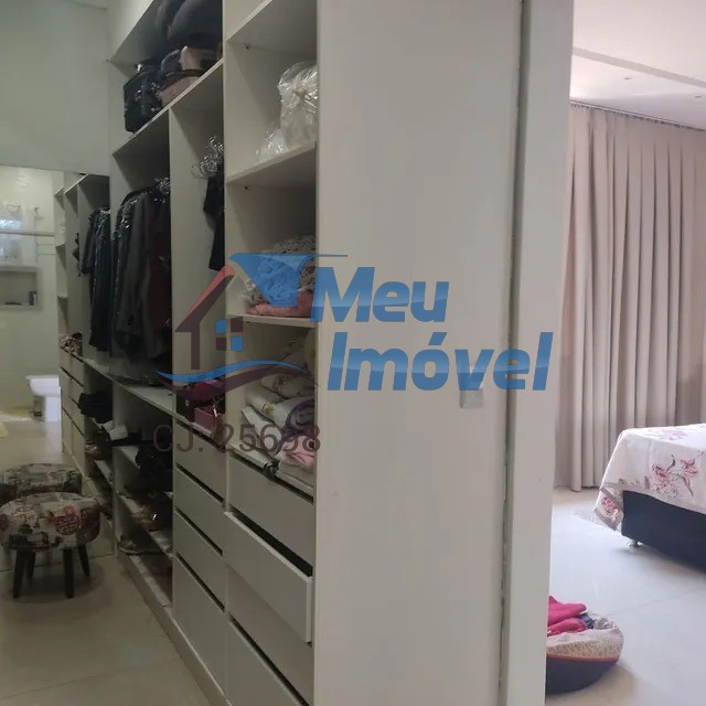 Casa à venda com 3 quartos, 350m² - Foto 9