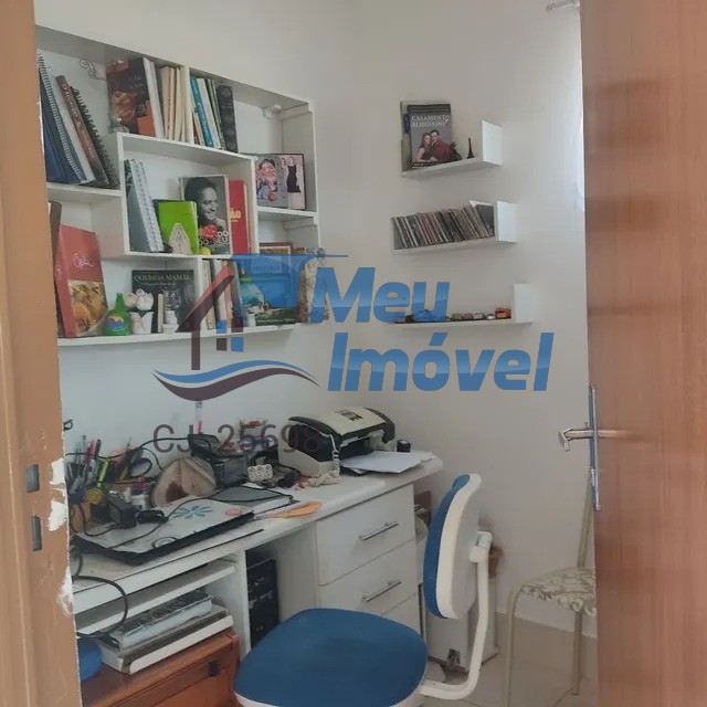 Casa à venda com 3 quartos, 350m² - Foto 17