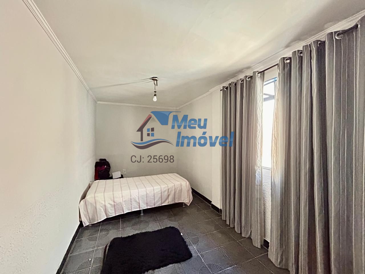 Casa à venda com 4 quartos, 140m² - Foto 12