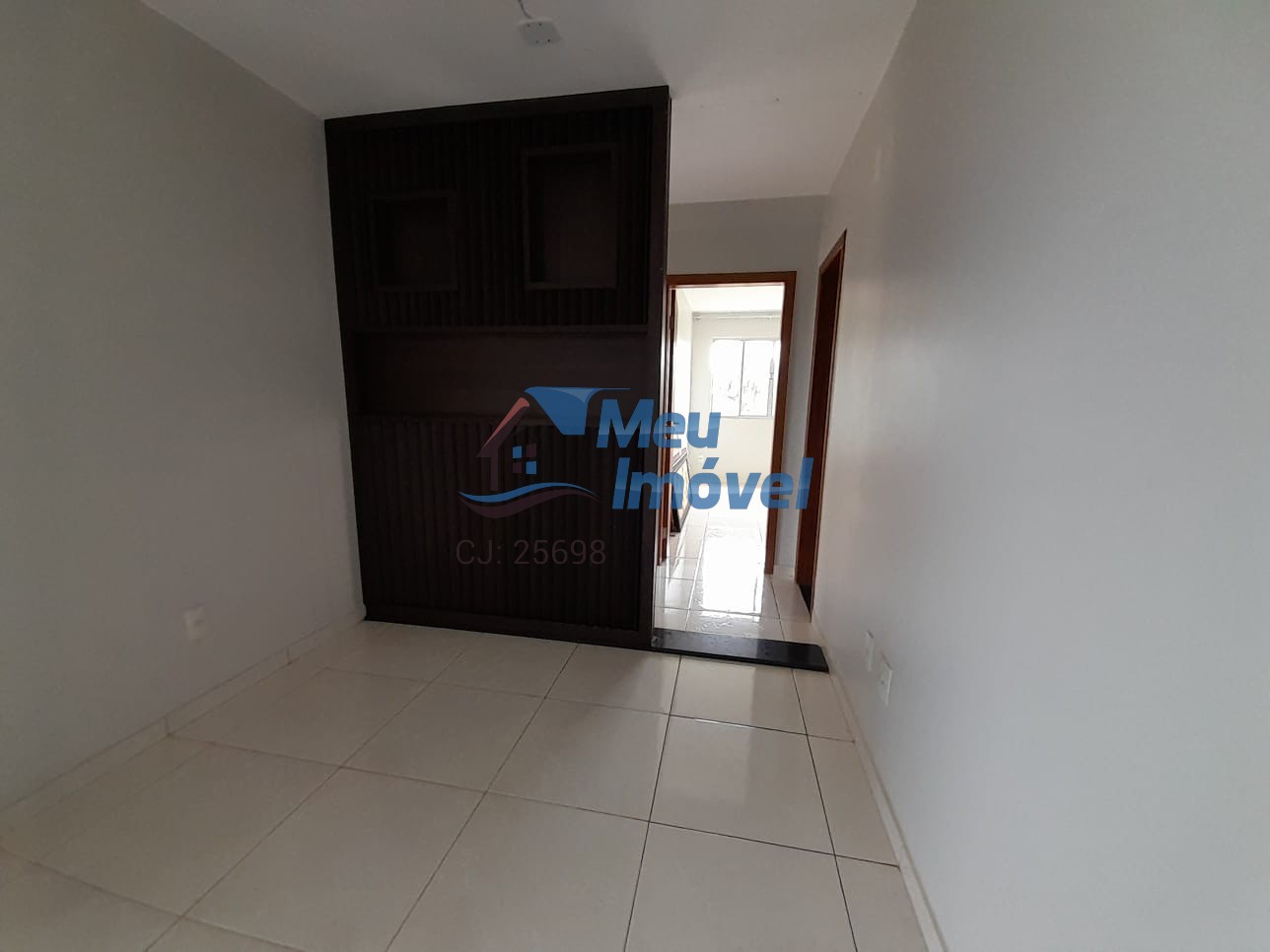 Apartamento à venda com 3 quartos, 95m² - Foto 3