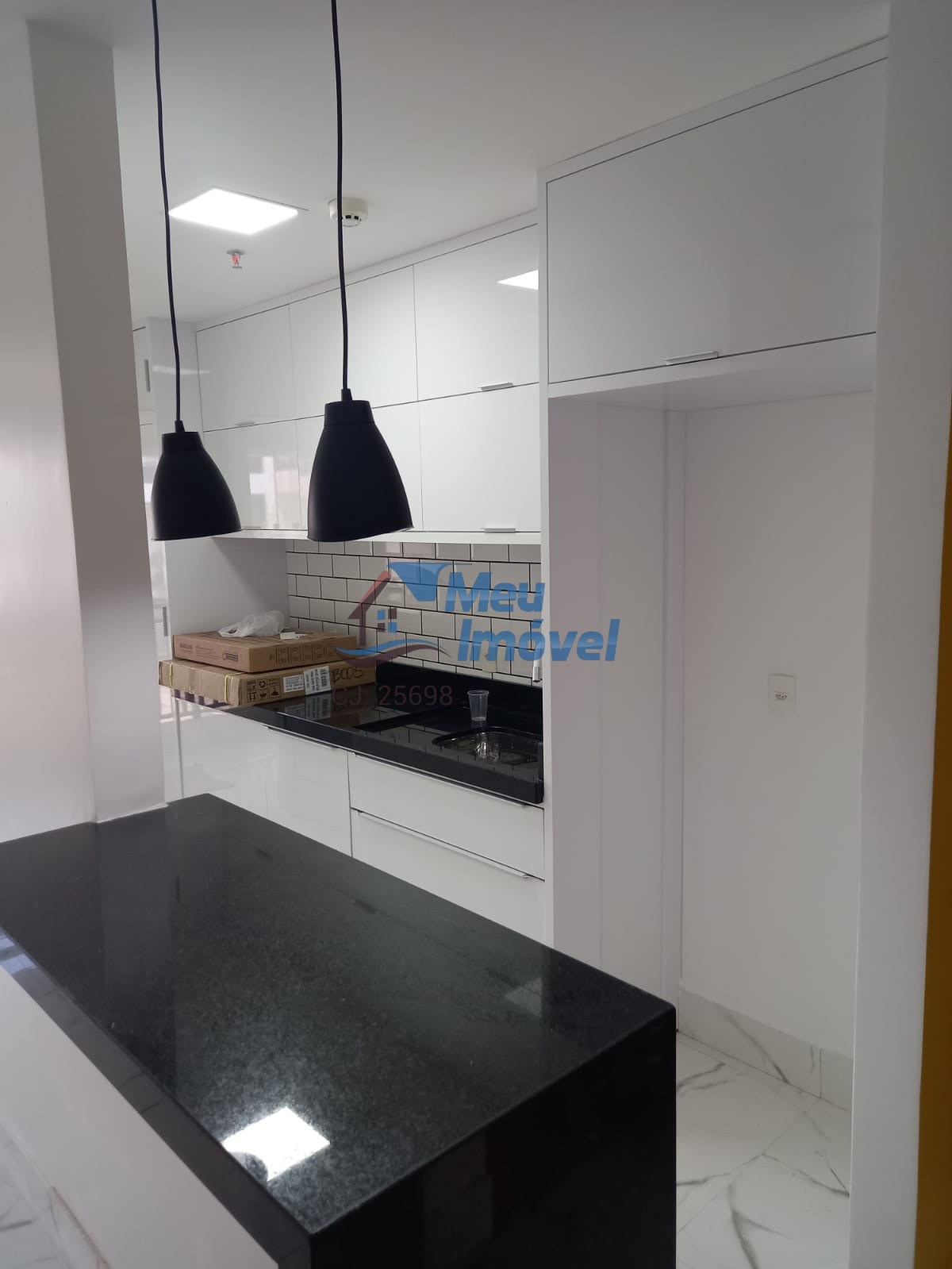 Apartamento à venda com 1 quarto, 50m² - Foto 8