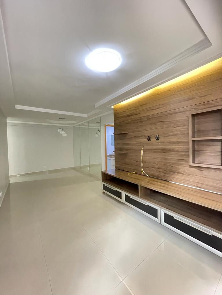 Apartamento à venda com 3 quartos, 92m² - Foto 4