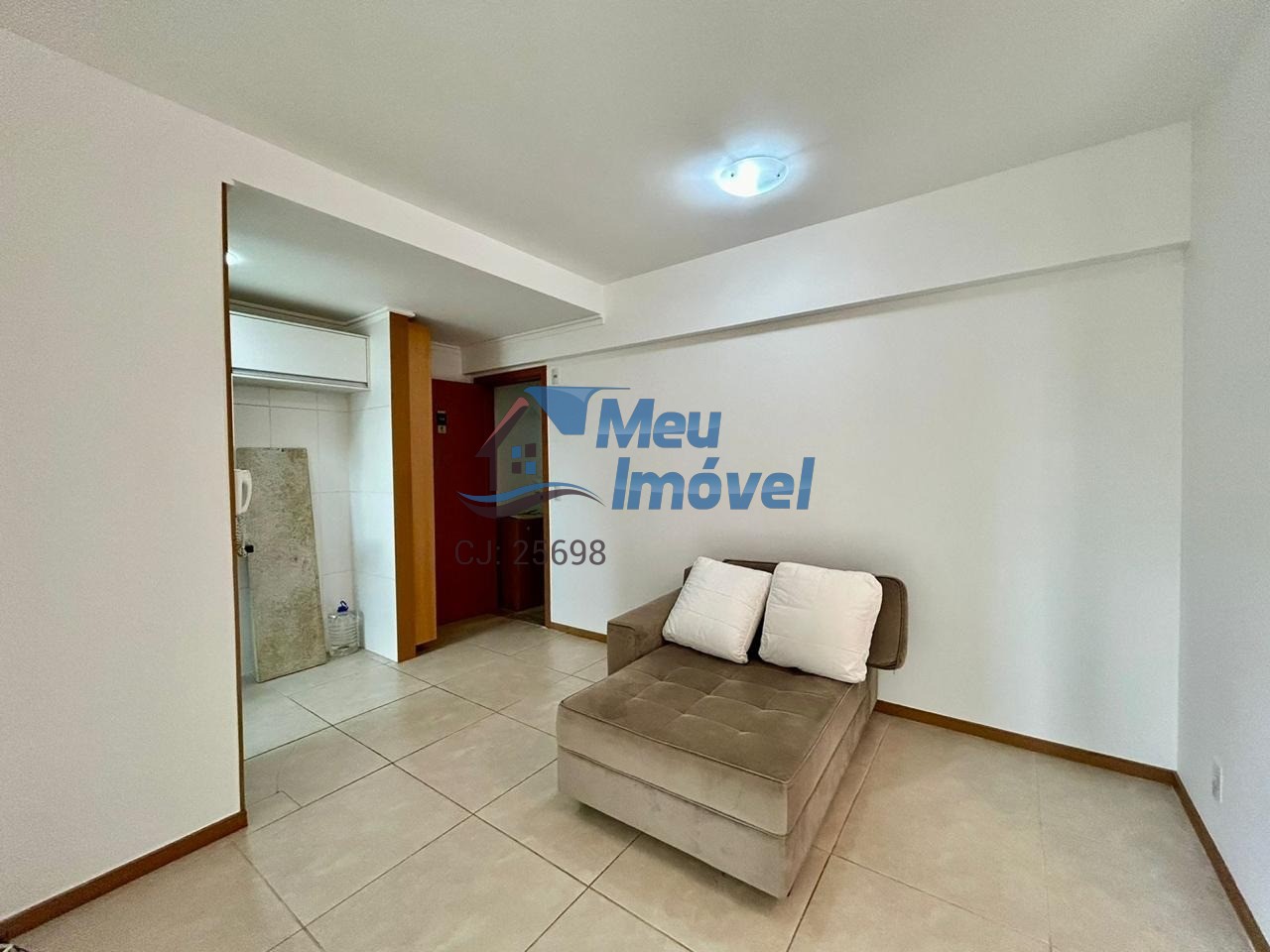 Apartamento à venda com 2 quartos, 45m² - Foto 2