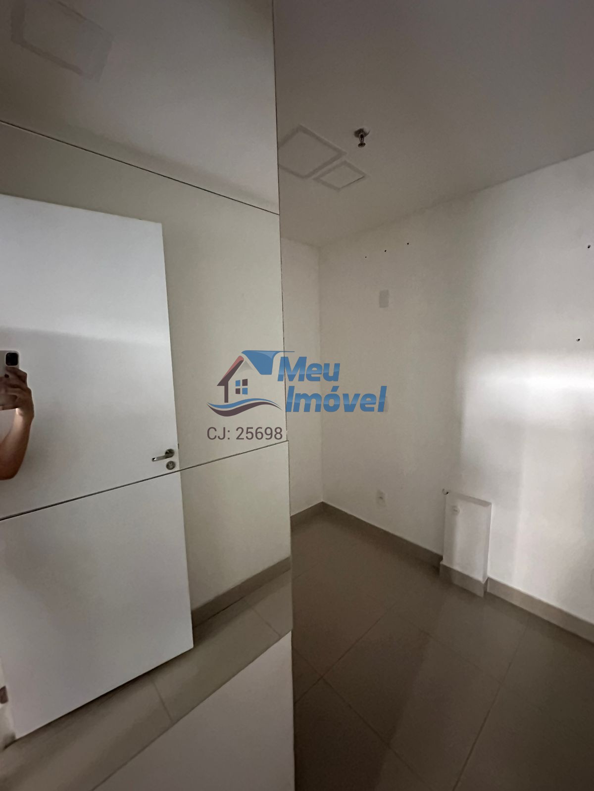 Apartamento à venda com 1 quarto, 58m² - Foto 7