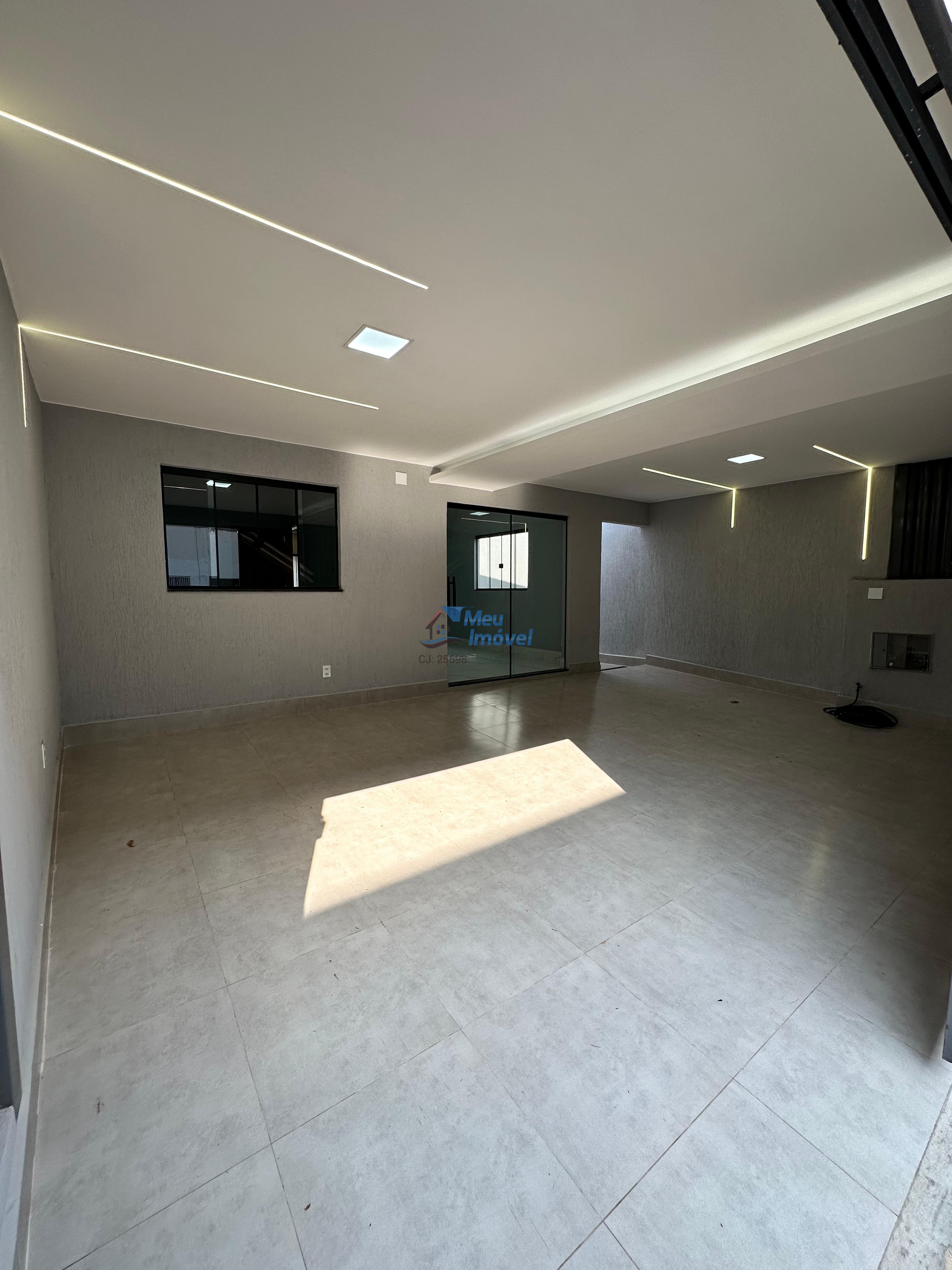 Casa à venda com 3 quartos, 130m² - Foto 3