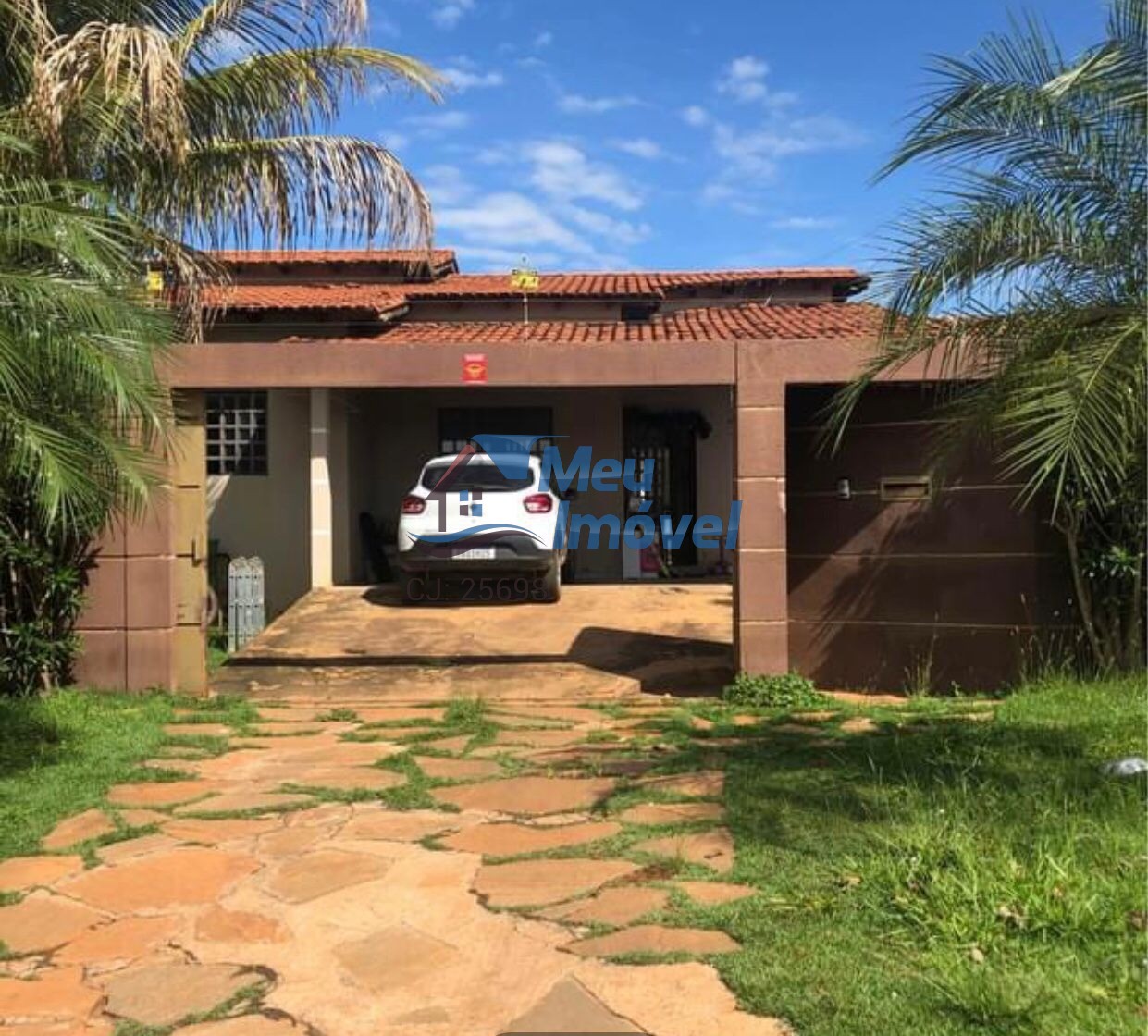 Casa à venda com 4 quartos, 230m² - Foto 3