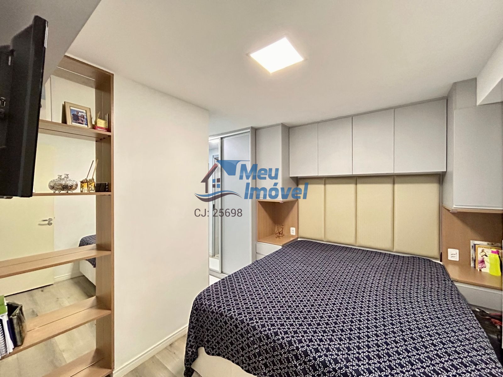 Apartamento à venda com 2 quartos, 63m² - Foto 11