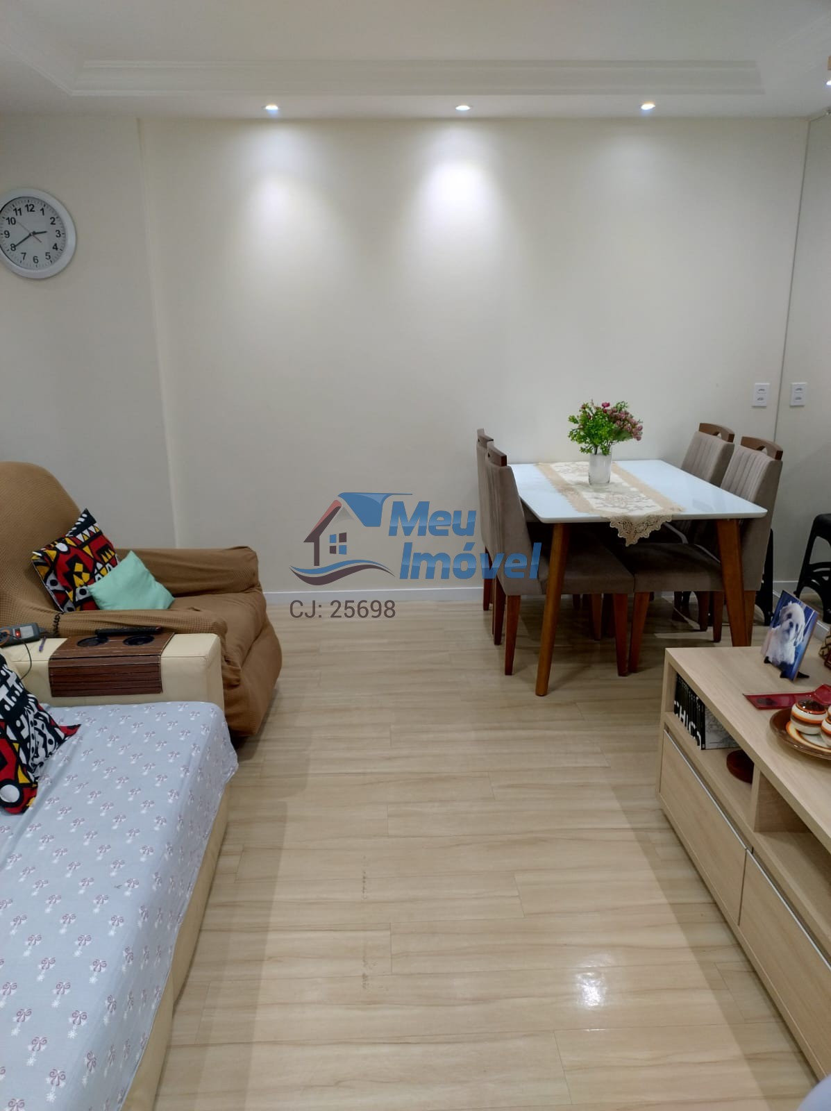 Apartamento à venda com 2 quartos, 57m² - Foto 3