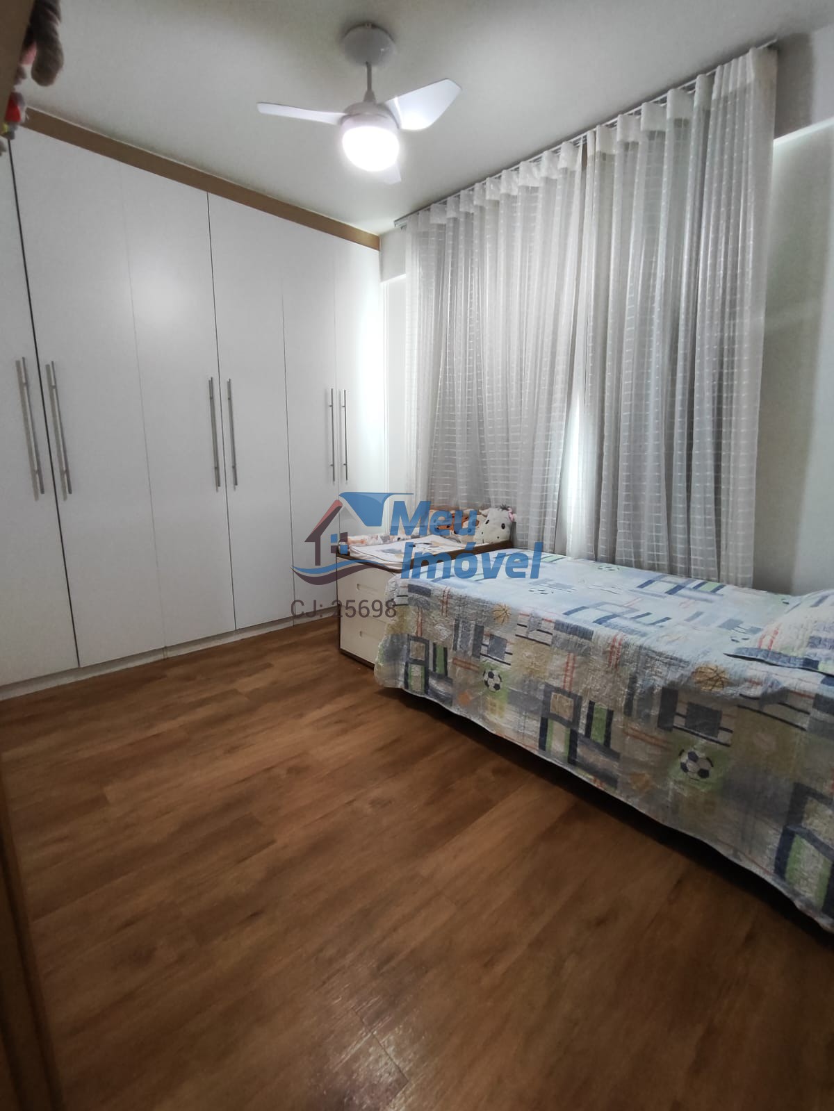 Apartamento à venda com 2 quartos, 60m² - Foto 17