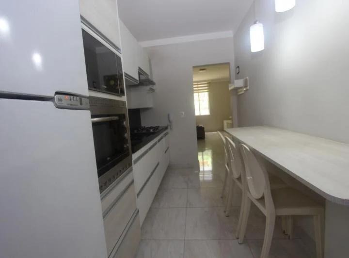 Apartamento à venda com 2 quartos, 65m² - Foto 13