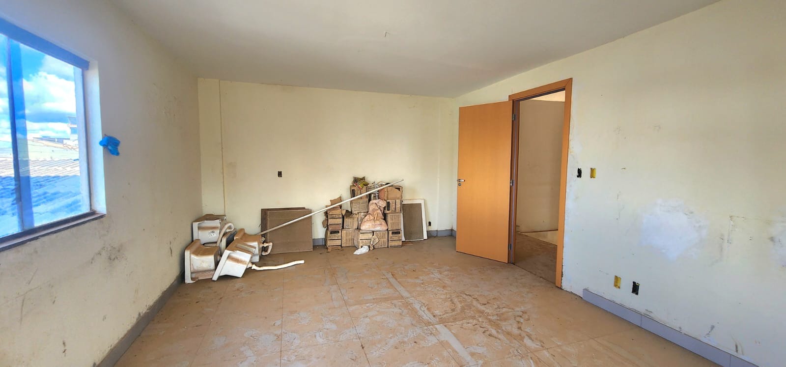 Apartamento à venda com 6 quartos, 112m² - Foto 18