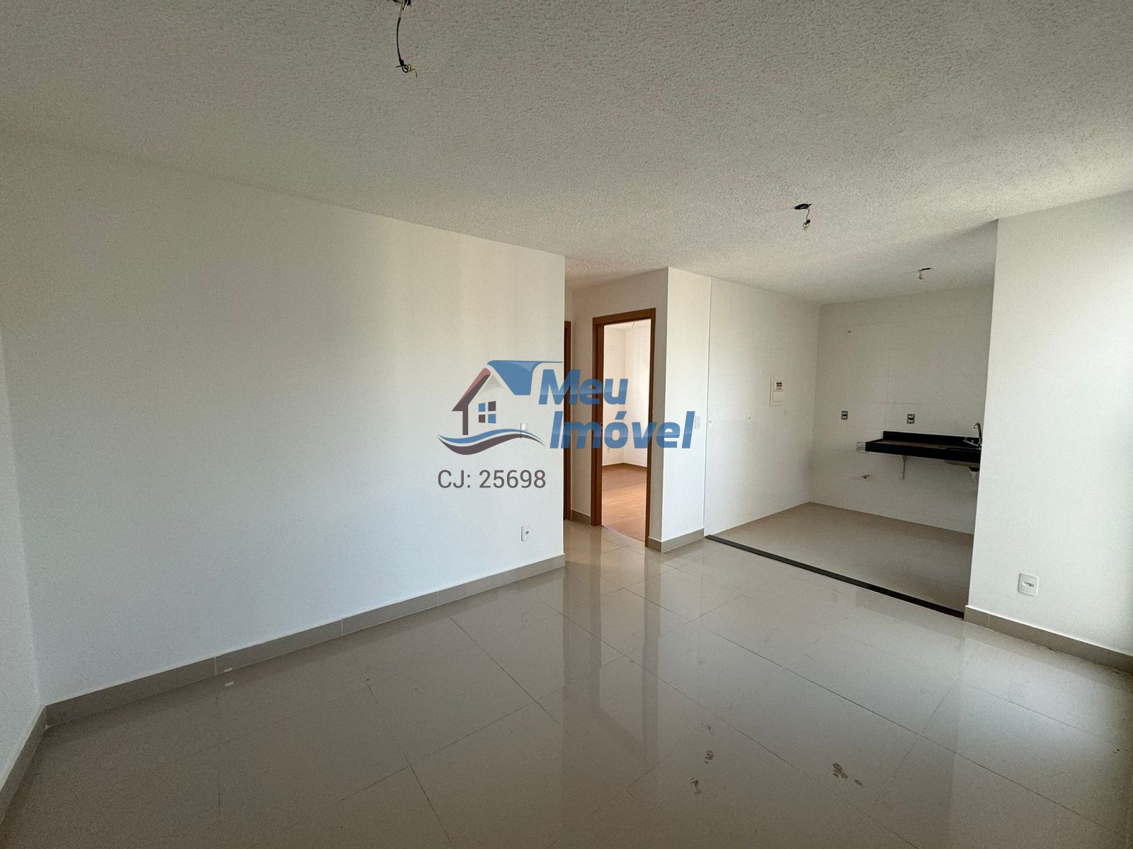 Apartamento à venda com 2 quartos, 42m² - Foto 22