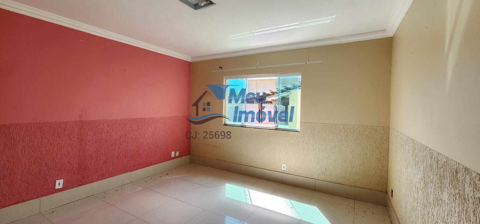 Casa à venda com 4 quartos, 300m² - Foto 11