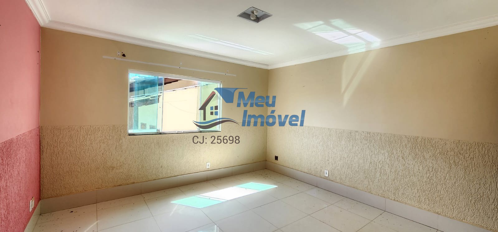 Casa à venda com 4 quartos, 300m² - Foto 13