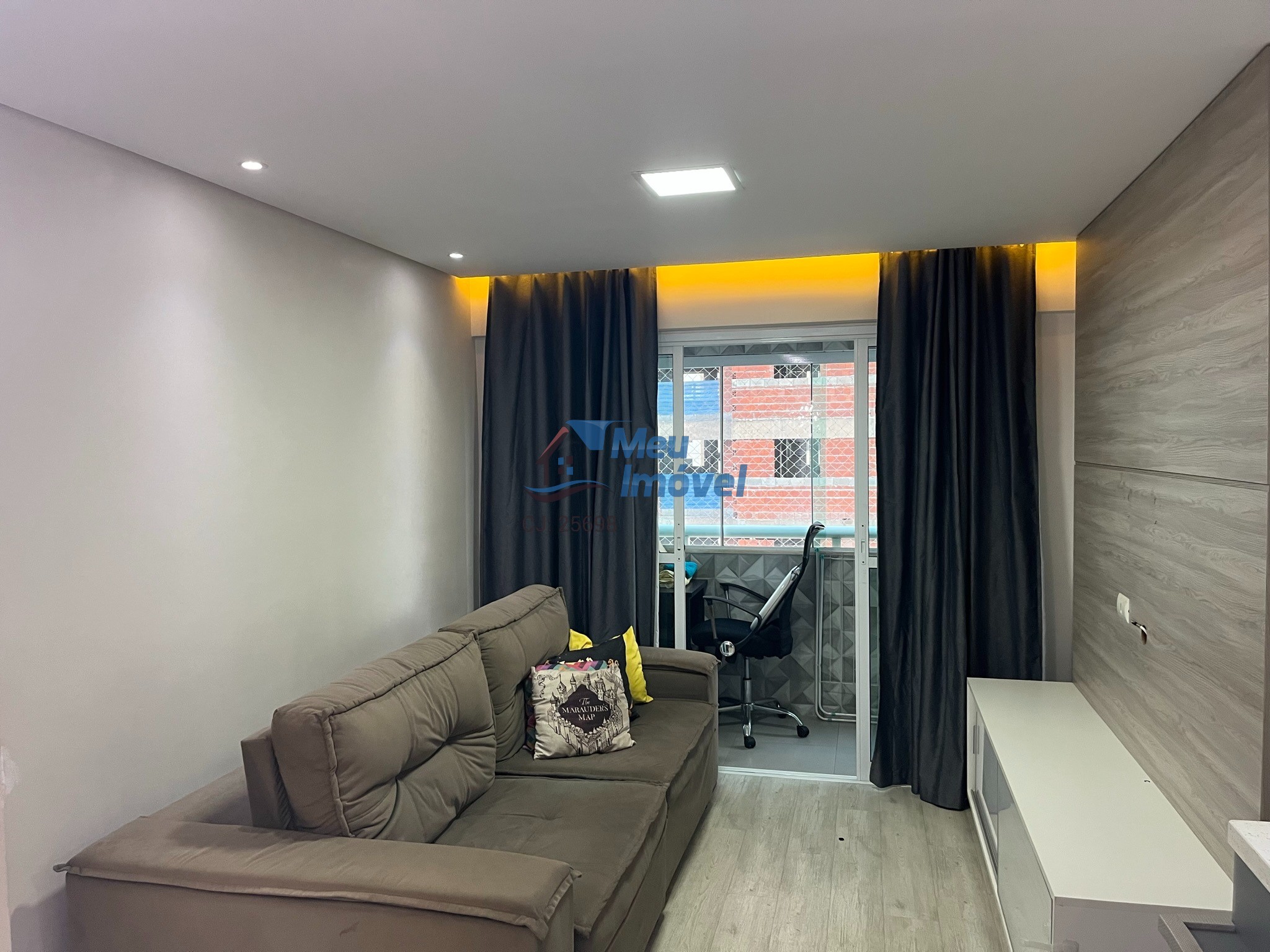 Apartamento à venda com 2 quartos, 59m² - Foto 4