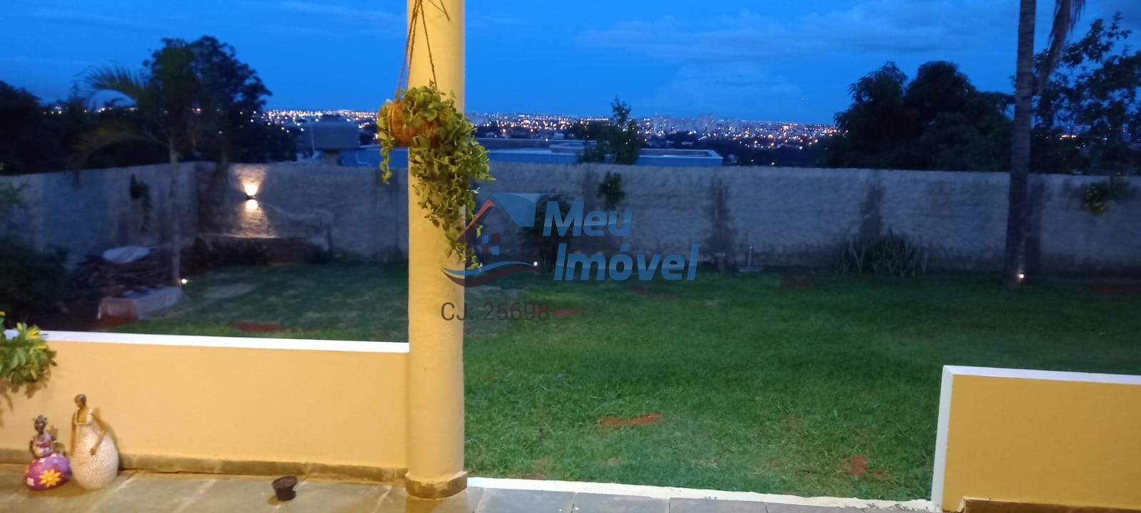 Casa à venda com 5 quartos, 230m² - Foto 20