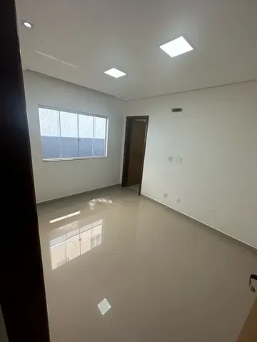 Casa à venda com 3 quartos, 230m² - Foto 9