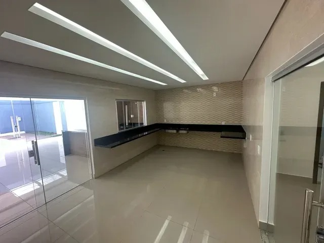 Casa à venda com 3 quartos, 230m² - Foto 11