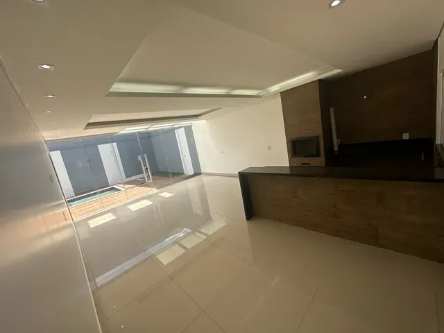 Casa à venda com 3 quartos, 230m² - Foto 13