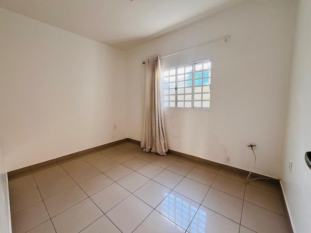 Casa à venda com 4 quartos, 300m² - Foto 7