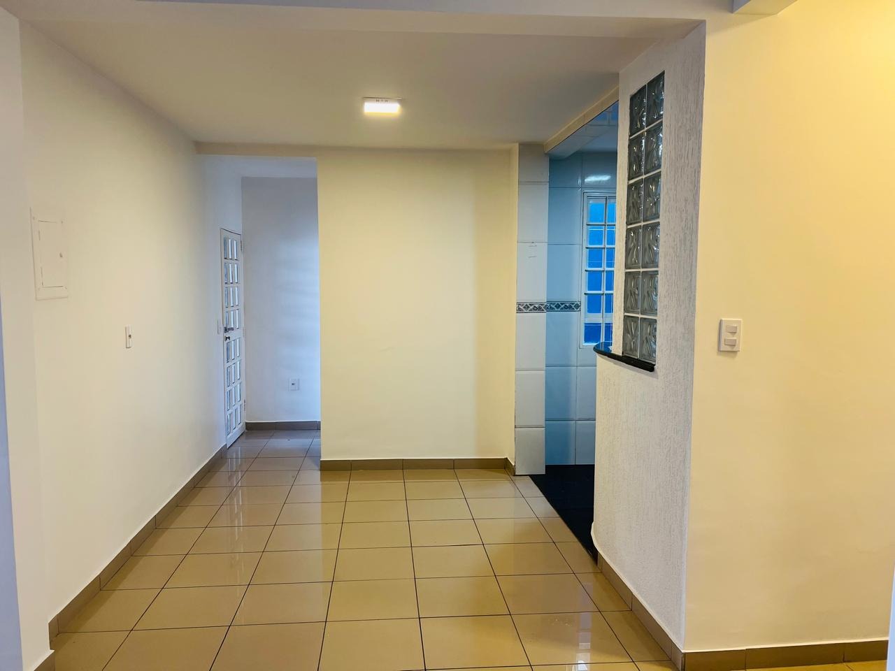 Casa à venda com 4 quartos, 300m² - Foto 11