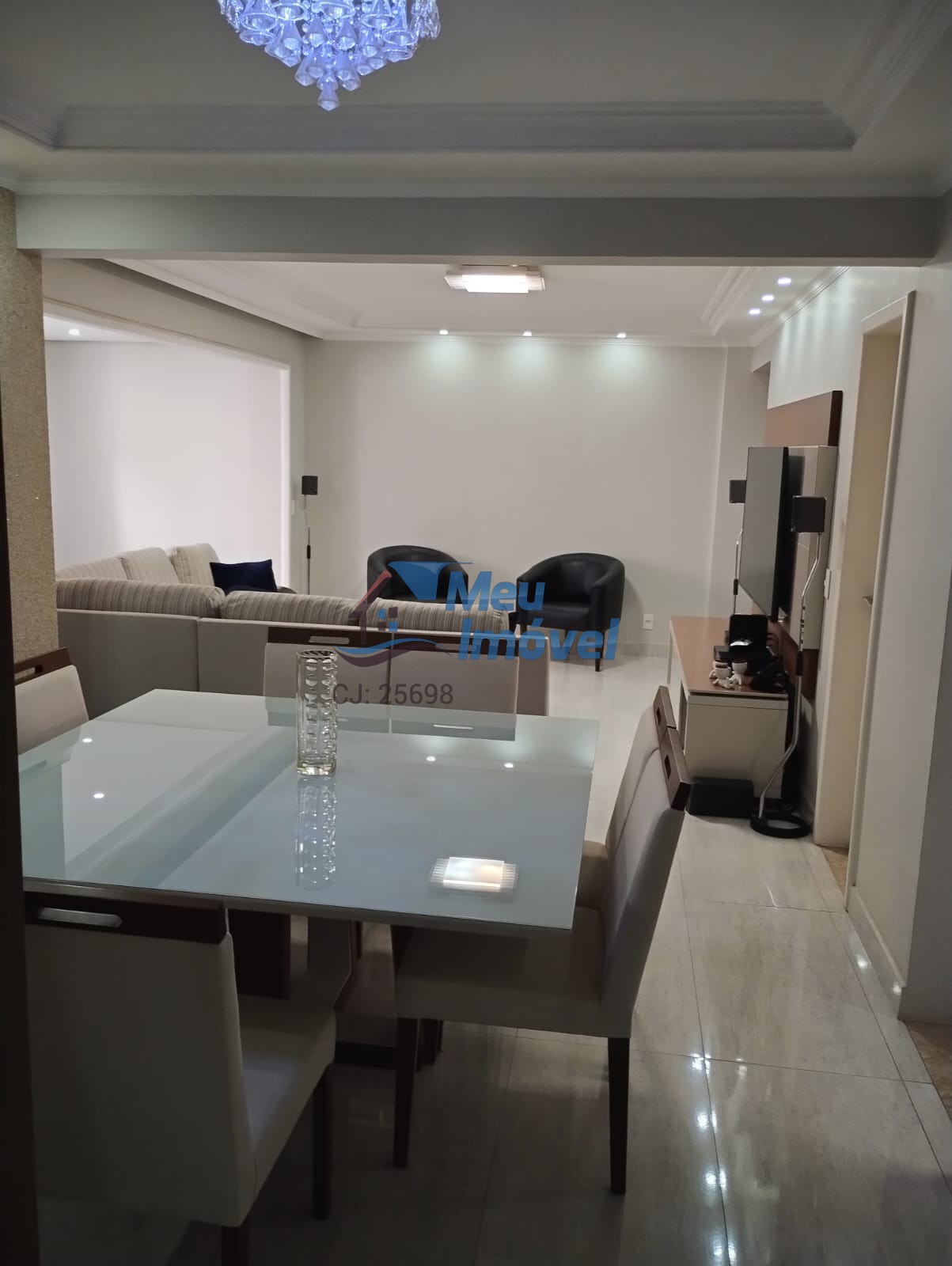 Apartamento à venda com 3 quartos, 148m² - Foto 5