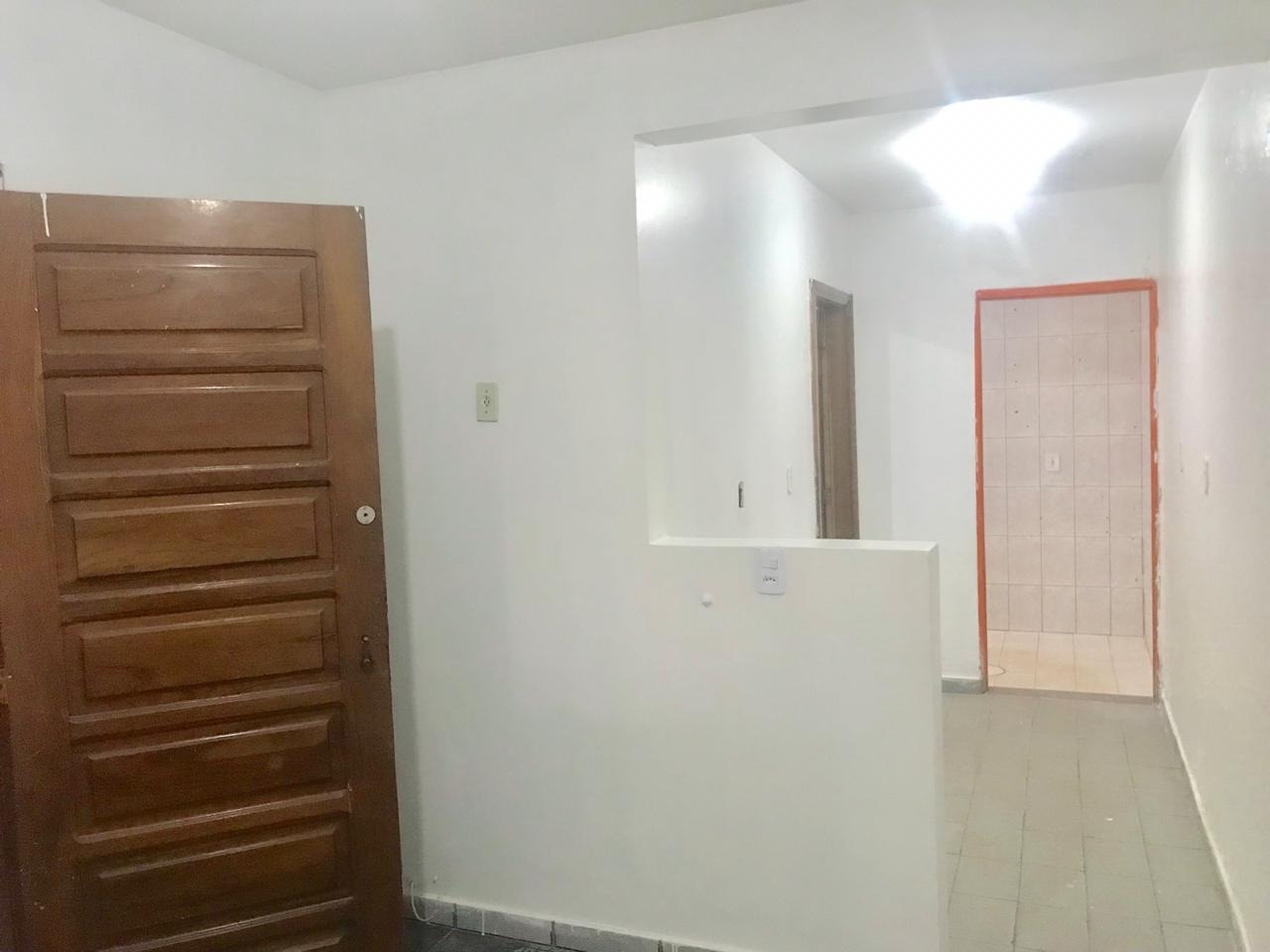 Casa para alugar com 2 quartos, 80m² - Foto 14