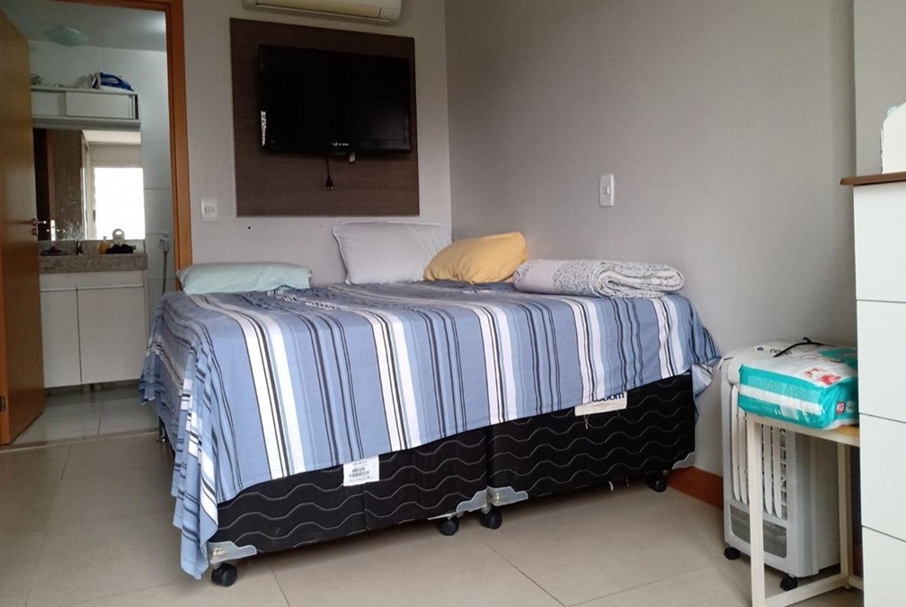 Apartamento à venda com 2 quartos, 75m² - Foto 13