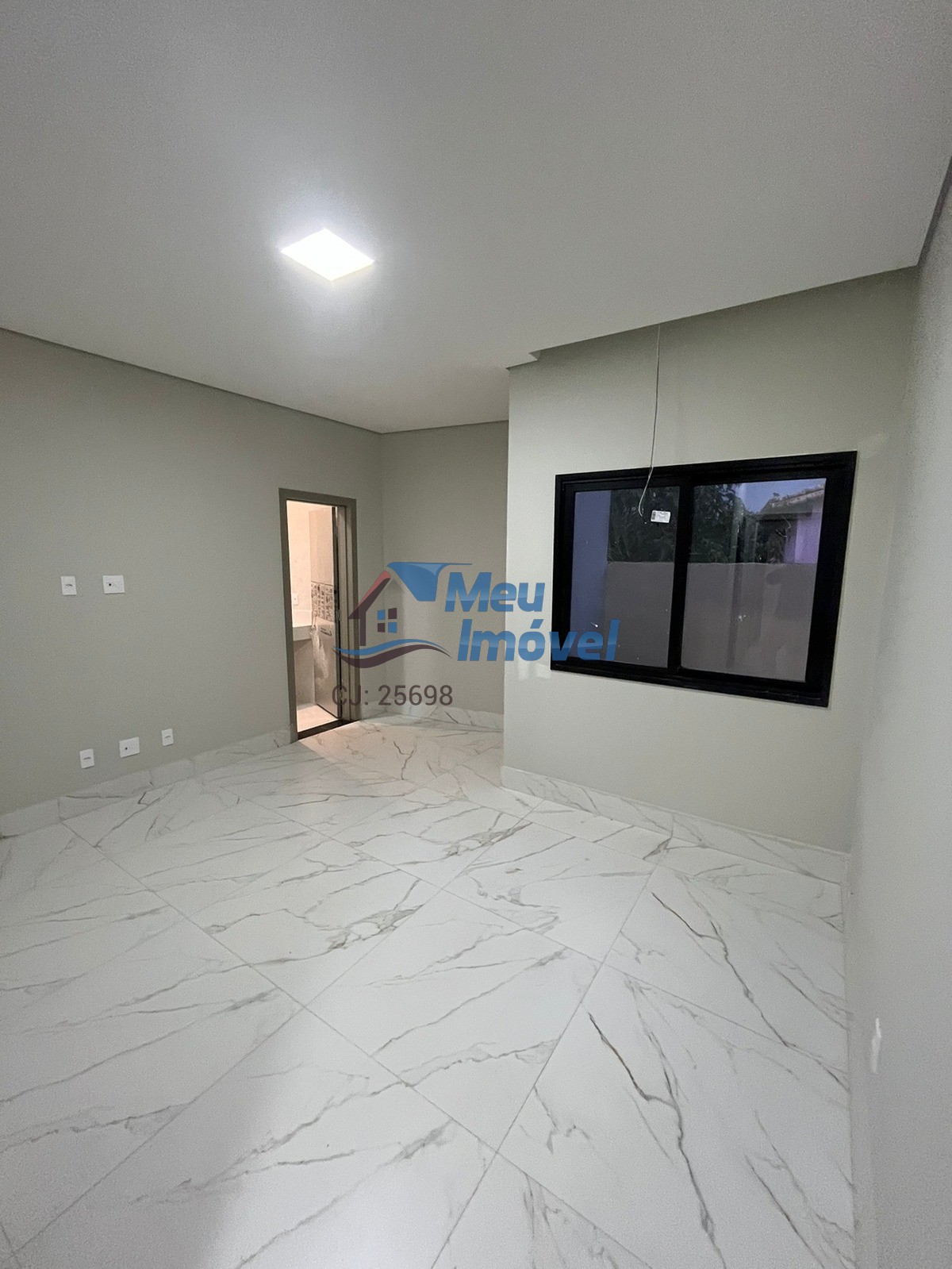 Casa à venda com 3 quartos, 250m² - Foto 16