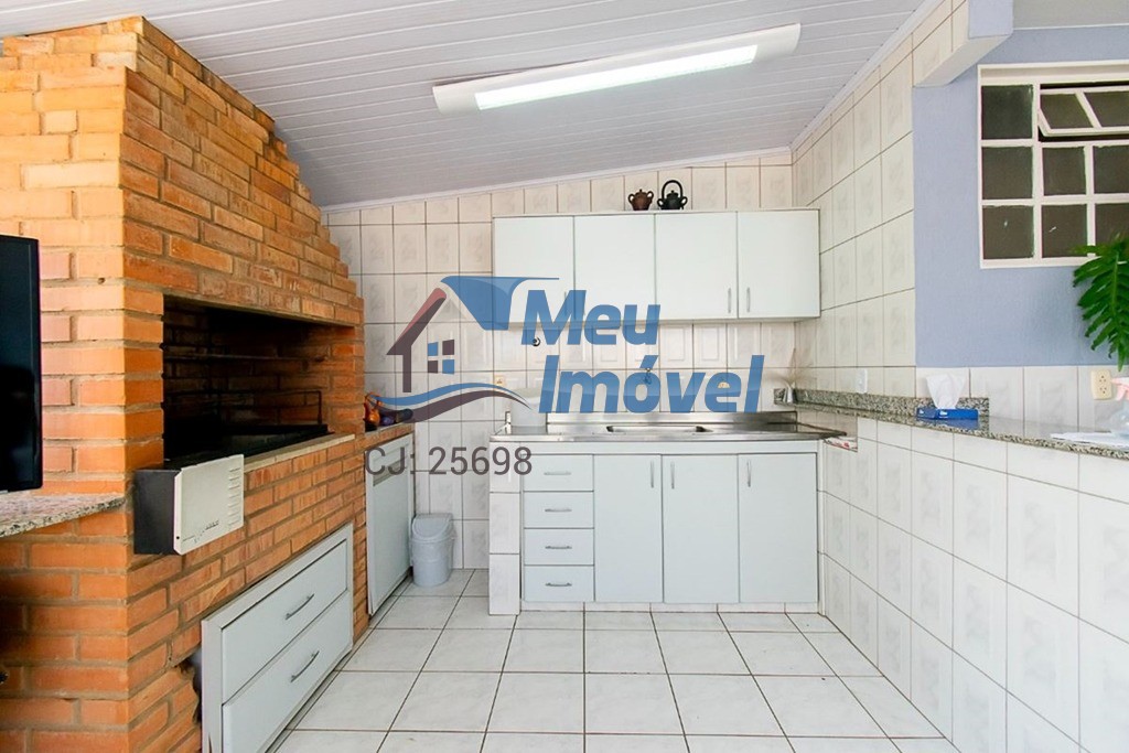 Casa à venda com 4 quartos, 300m² - Foto 20