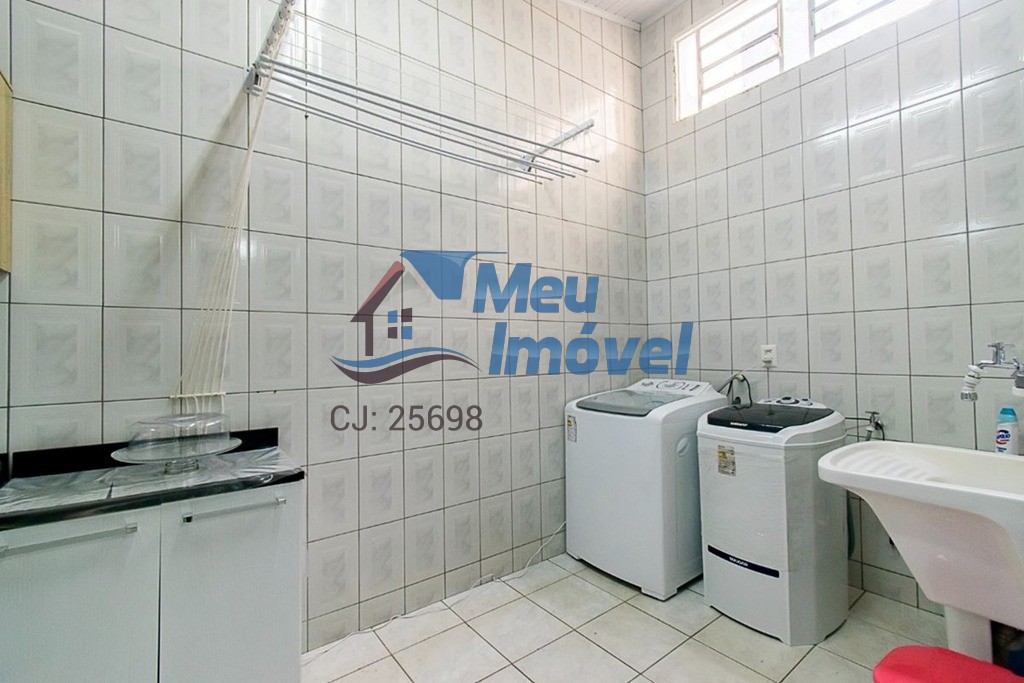 Casa à venda com 4 quartos, 300m² - Foto 21