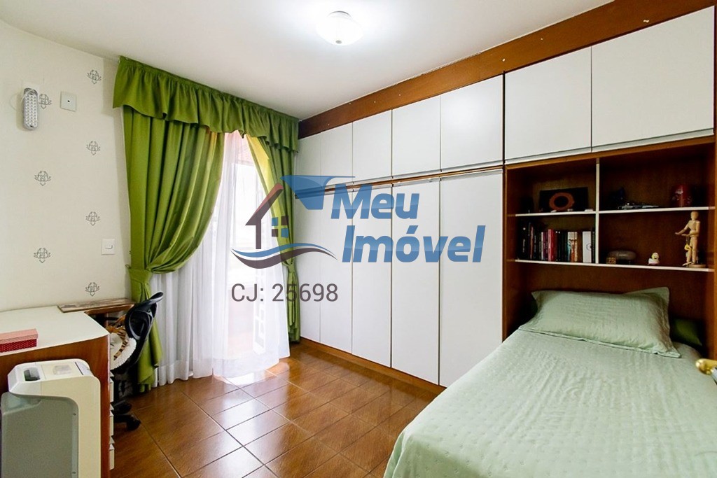 Casa à venda com 4 quartos, 300m² - Foto 37