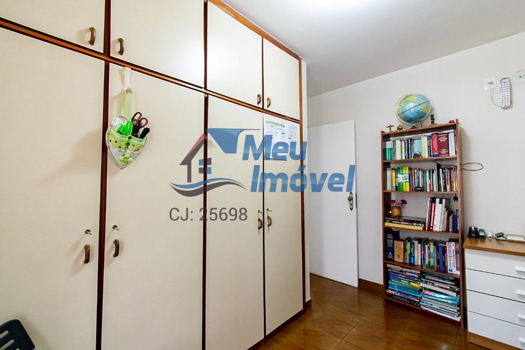 Casa à venda com 4 quartos, 300m² - Foto 38