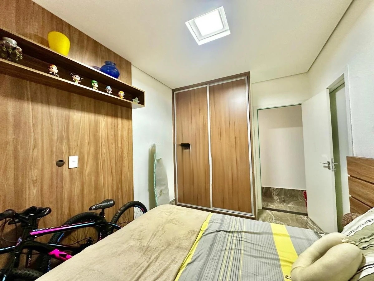 Casa à venda com 3 quartos, 200m² - Foto 16