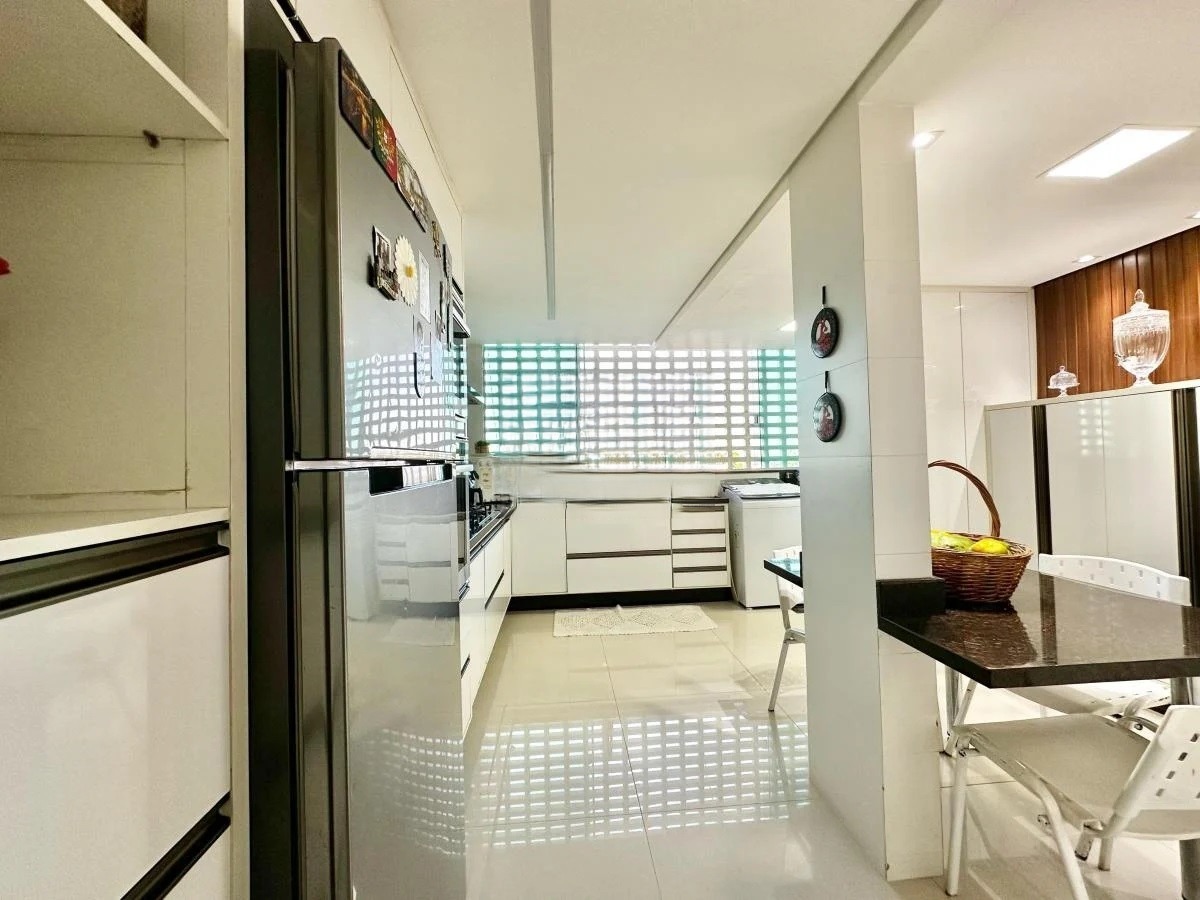 Apartamento à venda com 3 quartos, 138m² - Foto 16