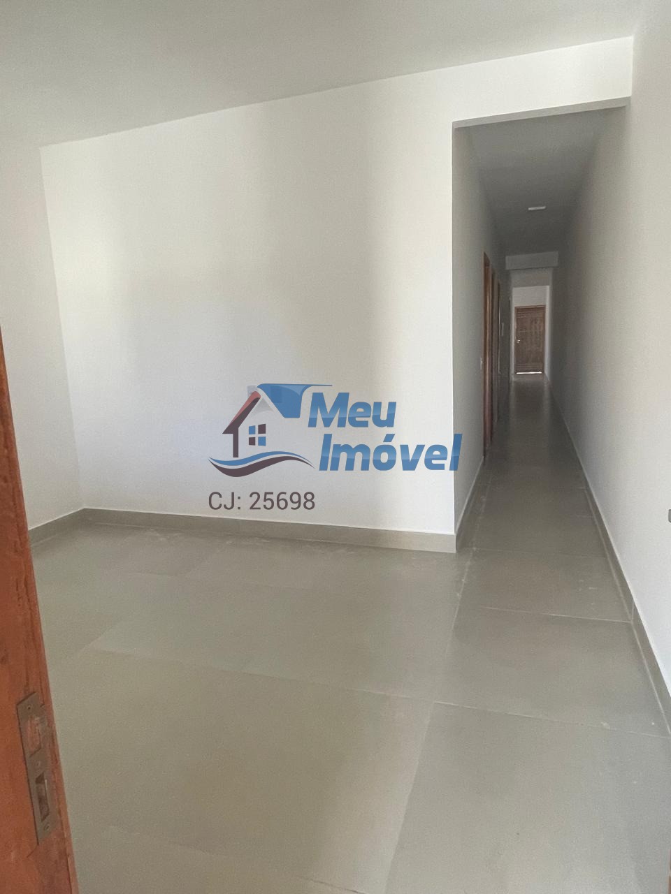 Casa à venda com 3 quartos, 101m² - Foto 8