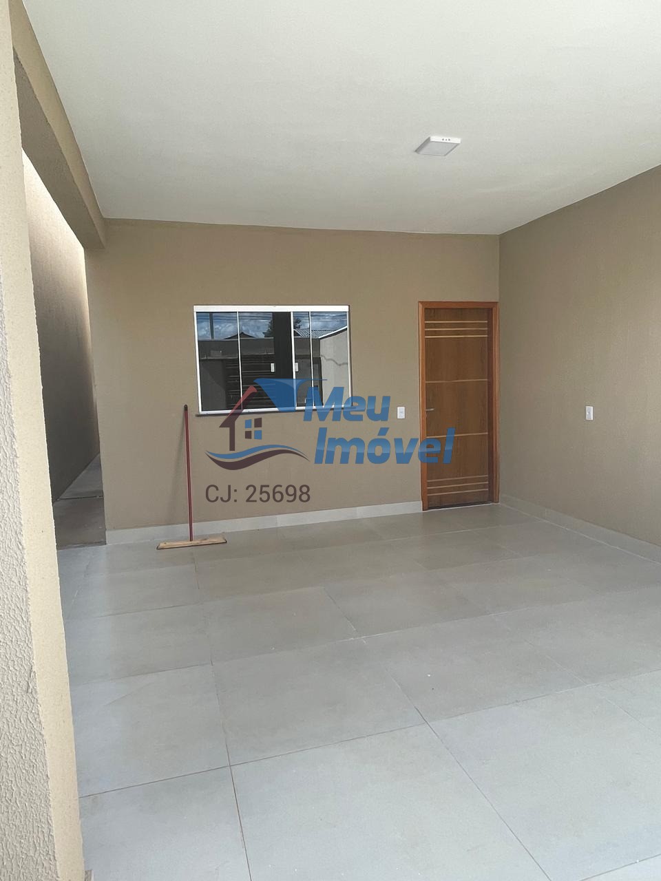 Casa à venda com 3 quartos, 101m² - Foto 11