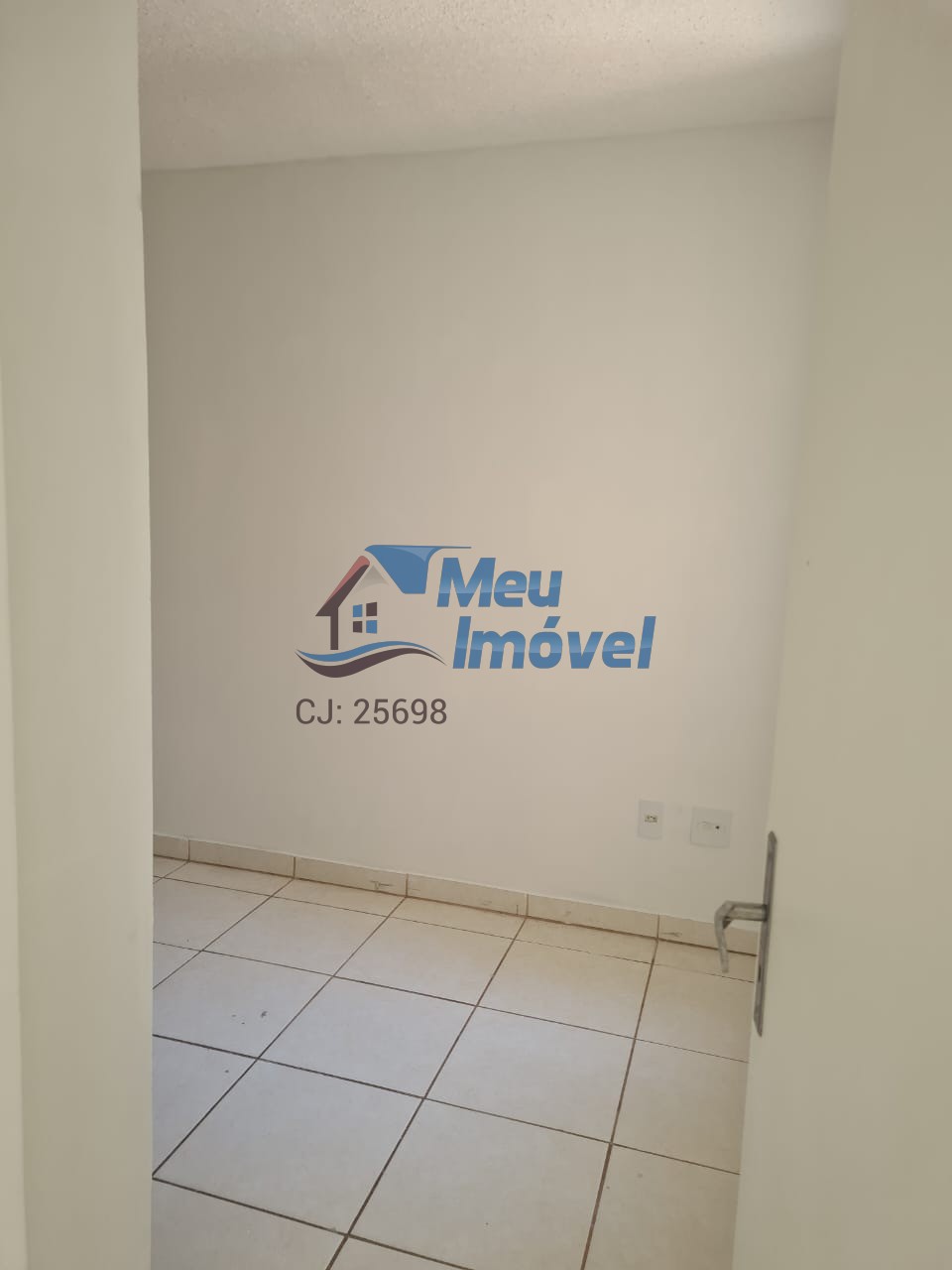 Apartamento à venda com 2 quartos, 45m² - Foto 4