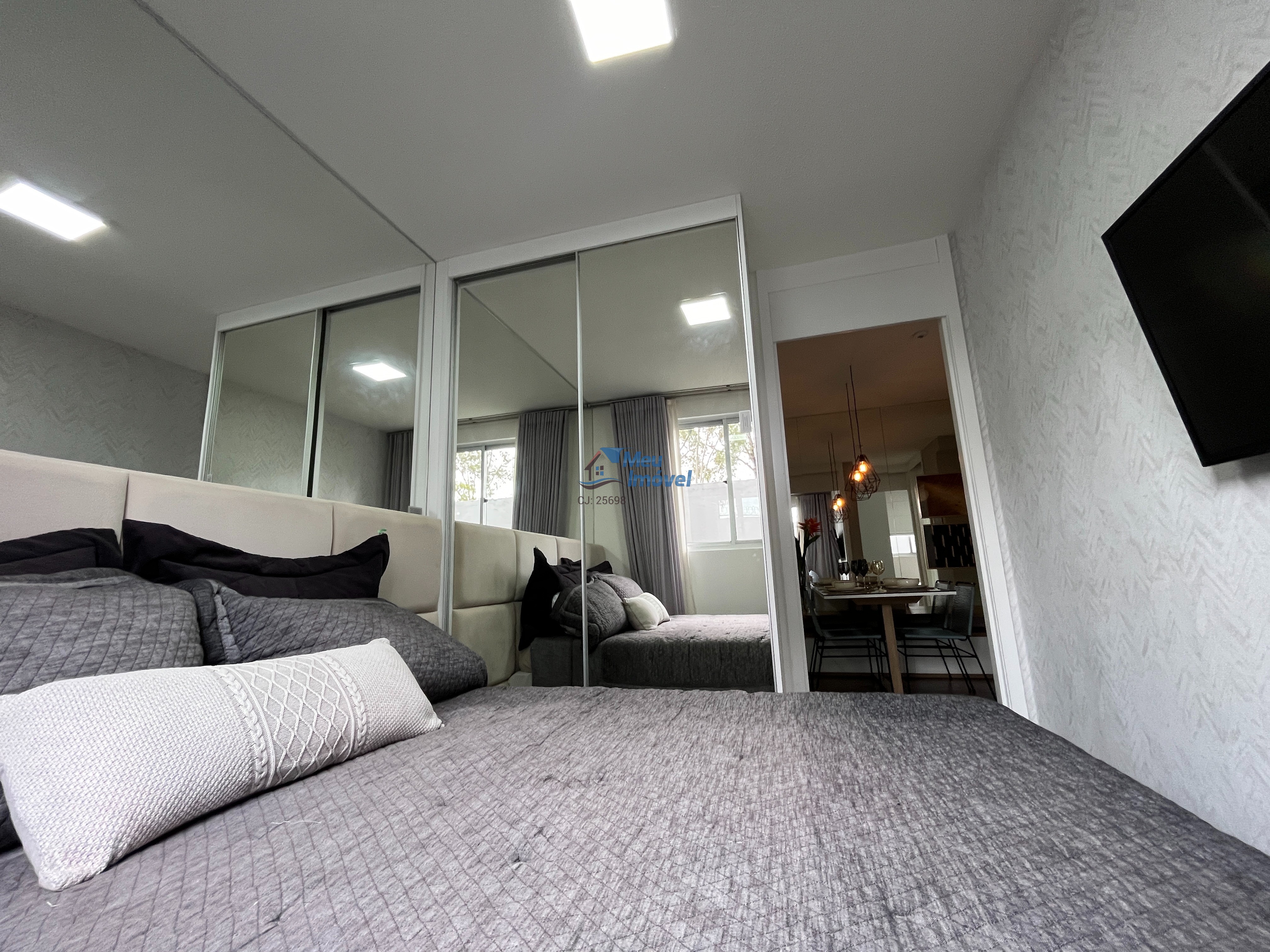 Apartamento à venda com 2 quartos, 43m² - Foto 13