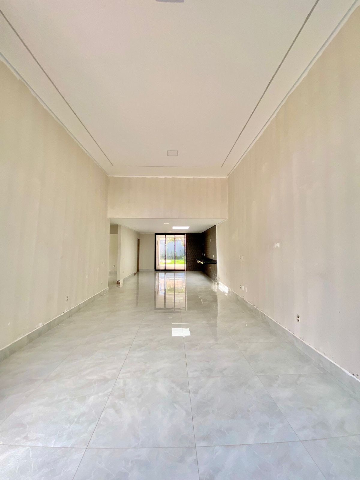 Casa à venda com 3 quartos, 280m² - Foto 12