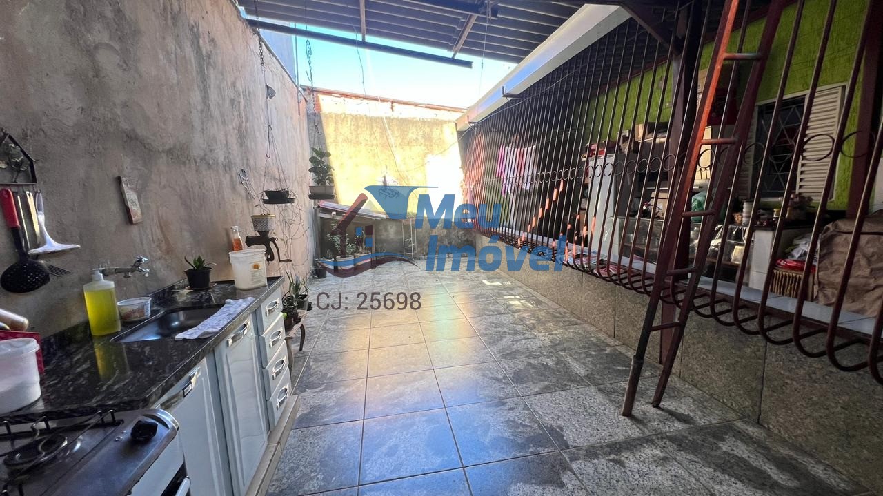 Casa à venda com 3 quartos, 150m² - Foto 24