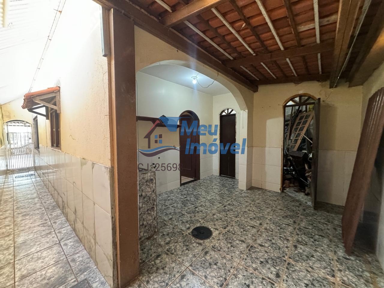 Casa à venda com 3 quartos, 150m² - Foto 11