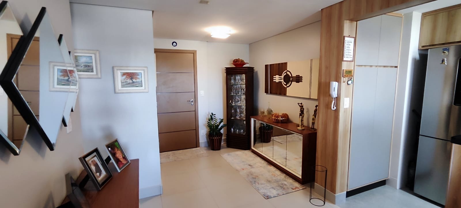 Apartamento à venda com 2 quartos, 67m² - Foto 1