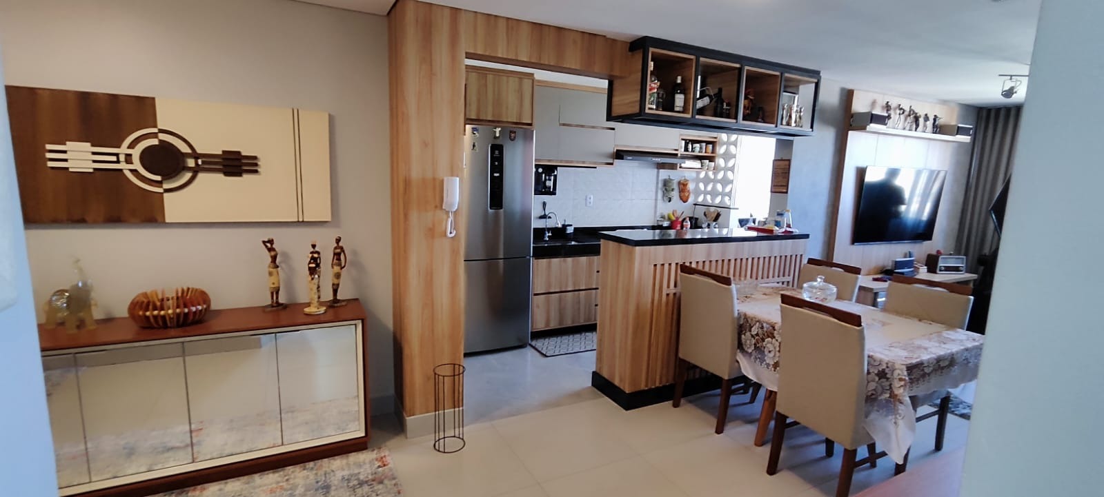 Apartamento à venda com 2 quartos, 67m² - Foto 3