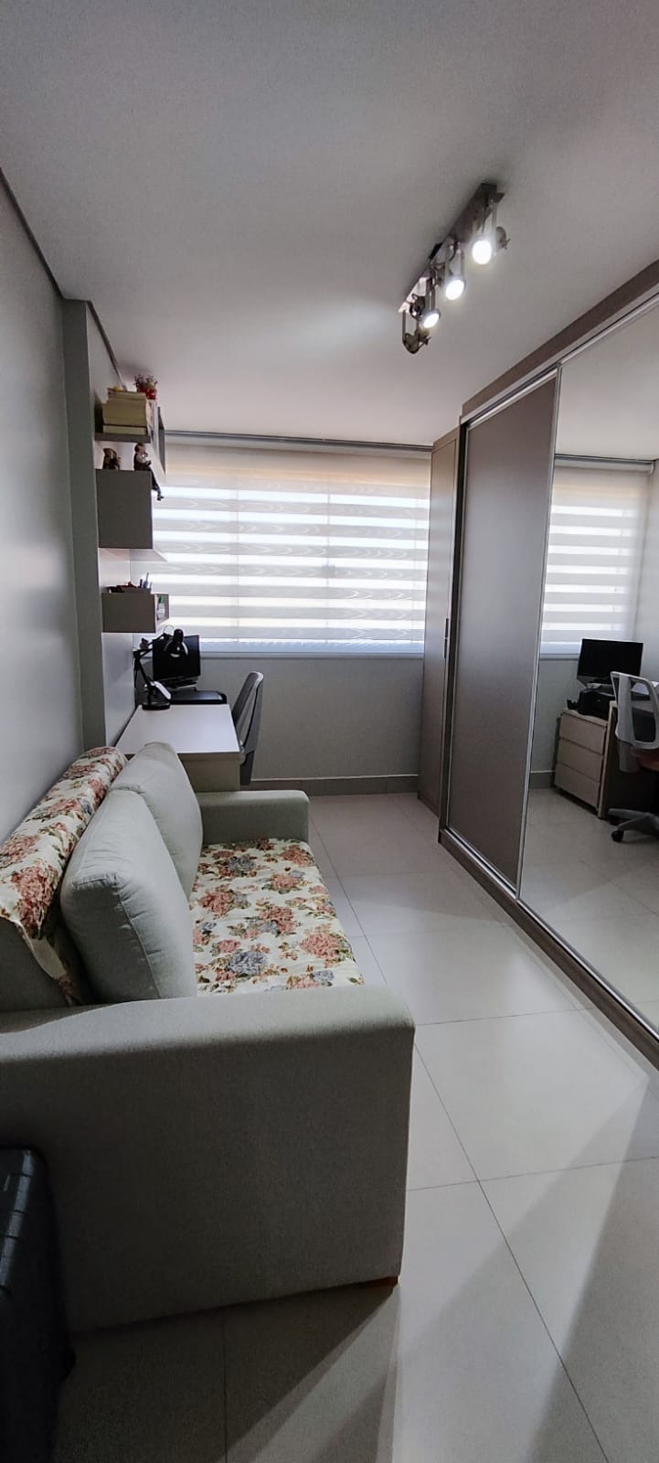 Apartamento à venda com 2 quartos, 67m² - Foto 14