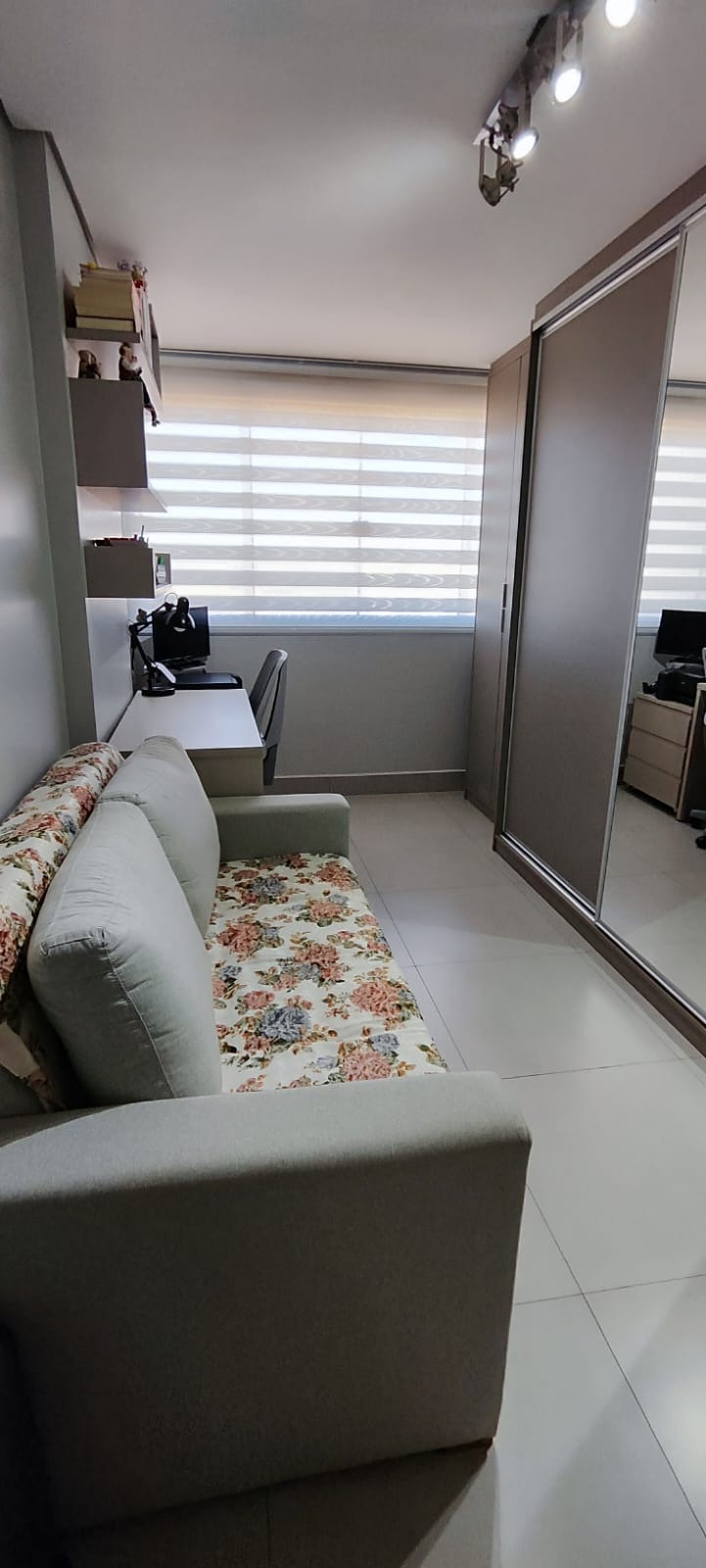 Apartamento à venda com 2 quartos, 67m² - Foto 15