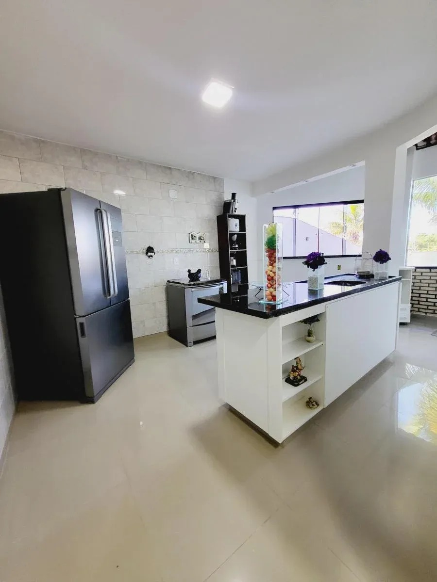 Casa à venda com 3 quartos, 520m² - Foto 11