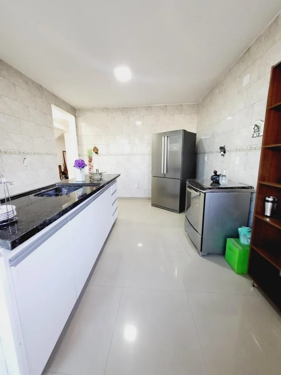 Casa à venda com 3 quartos, 520m² - Foto 12