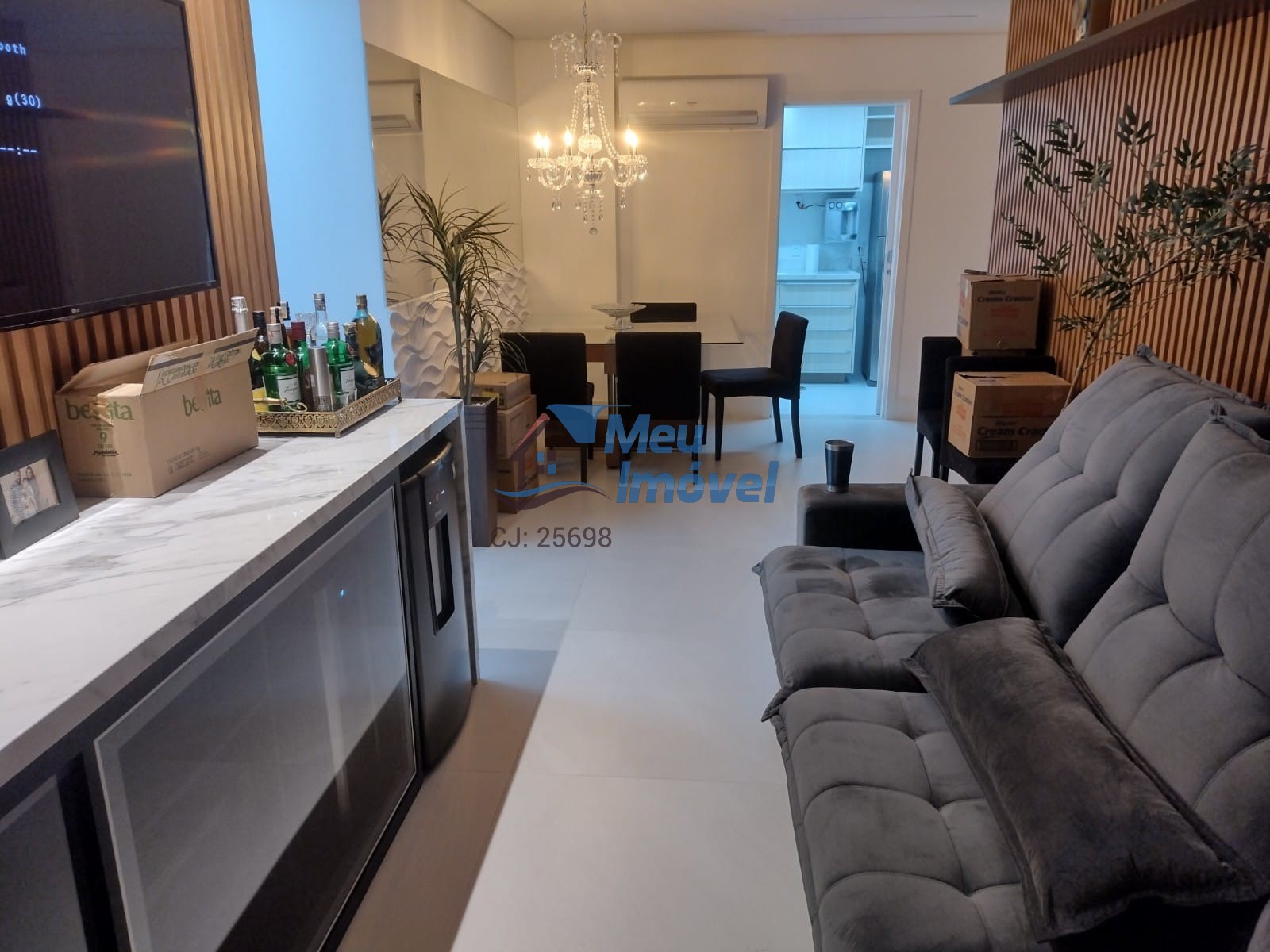 Apartamento à venda com 3 quartos, 88m² - Foto 2