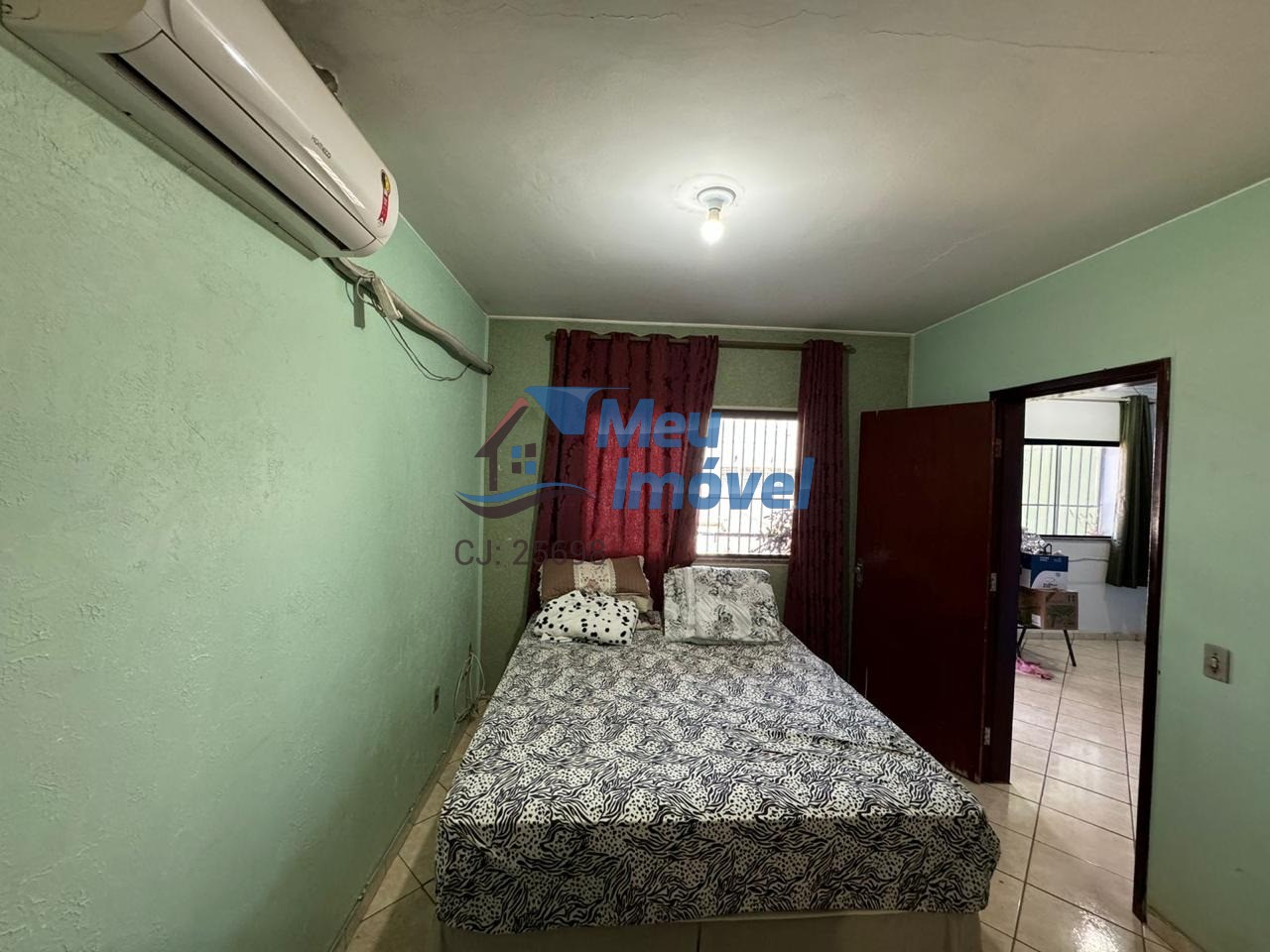 Casa à venda com 3 quartos, 270m² - Foto 15